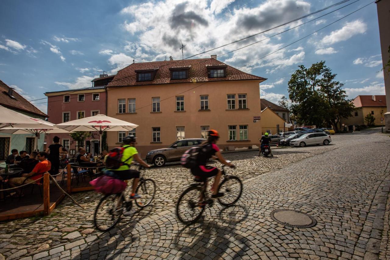 Apartmany Na Mikulasskem Namesti Znojmo Exterior foto
